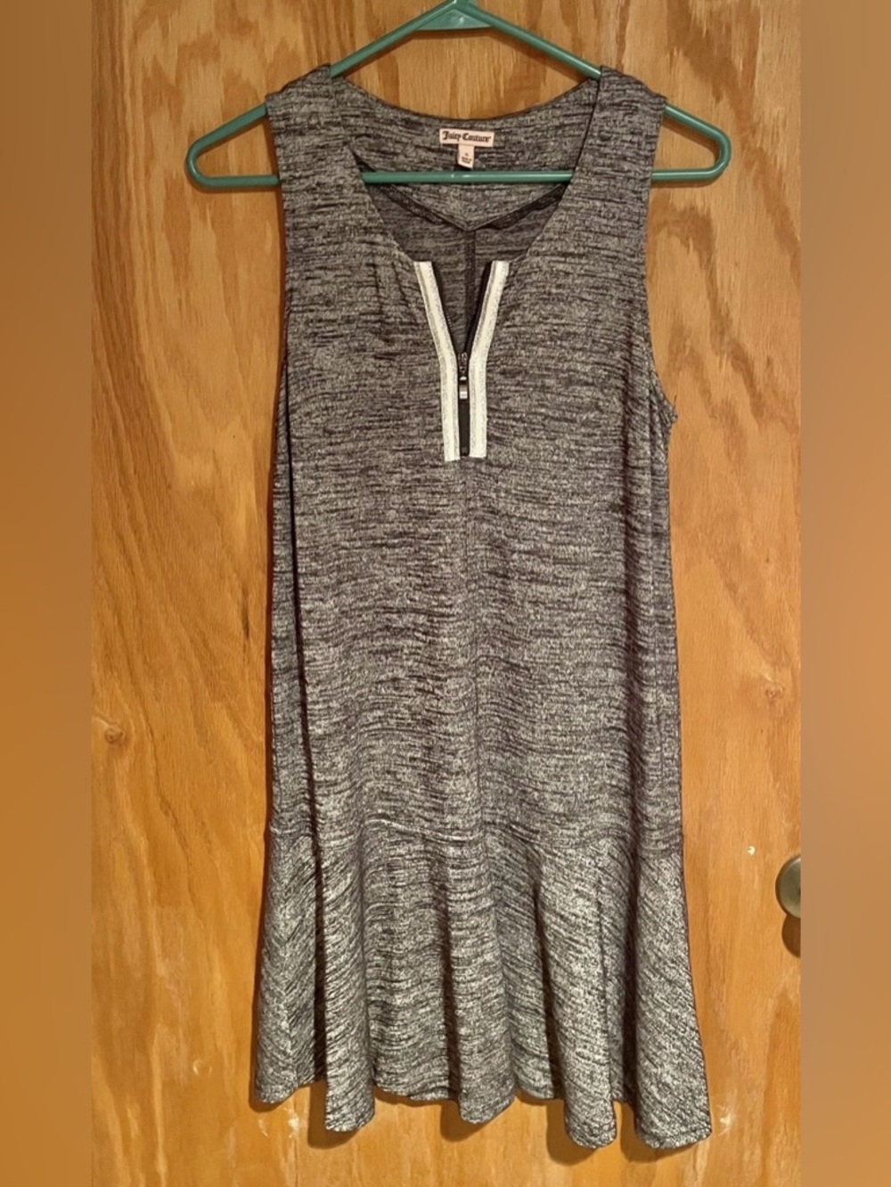Juicy Couture La Dolce Vita Sleeveless Pull Over Dress Size Small